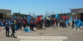 Calabria| Cittadella regionale, Cgil, Cisl e Uil protestano per sollecitare 'politiche attive per il lavoro'