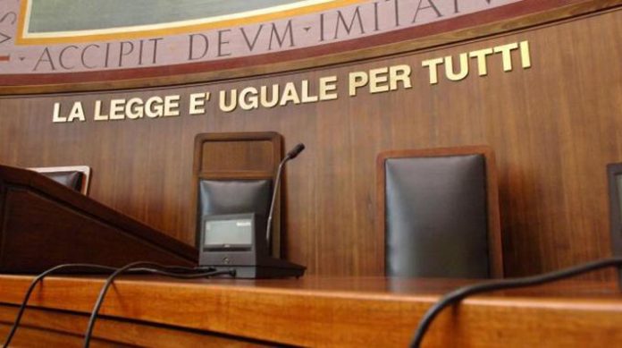 Calabria, clamorosa condanna inflitta a banca per uso ritorsivo della centrale rischi