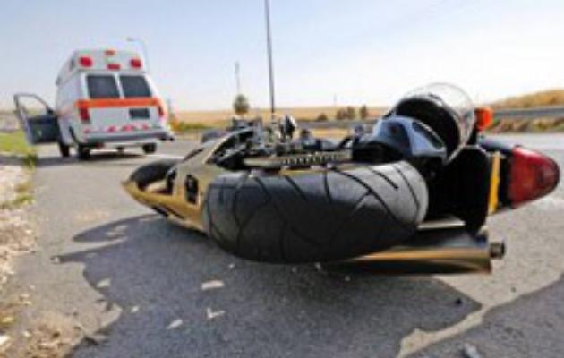 Calabria, due incidenti in moto: un centauro è in coma, l'altro è morto