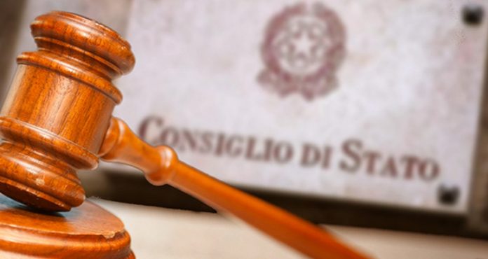 Ospedale di Praia, in tre vogliono i meriti: vorranno mica dire che hanno corrotto il Consiglio di Stato?