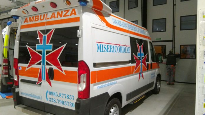 Misericordia di Diamante, Oliva: «Squarciate le ruote delle nostre ambulanze»