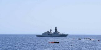 Scontro tra nave e barcone migranti: tragedia al largo della Tunisia