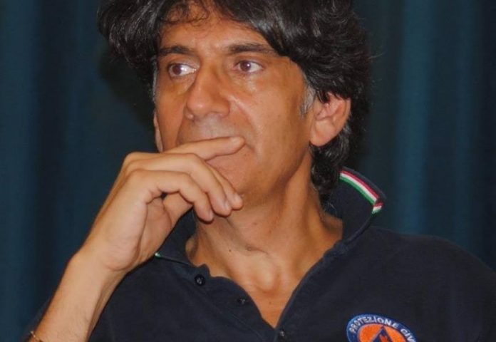 Clamoroso: Carlo Tansi cancella il suo nome dall'ordine dei geologi della Calabria