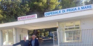 Ospedale di Praia a Mare: l'immagine simbolo della vittoria