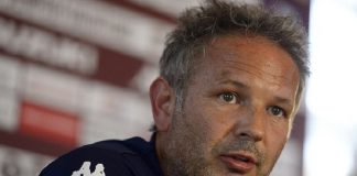 Vergogne calabresi, tifosi del Crotone insultano Mihajlovic: «Sei uno zingaro serbo»