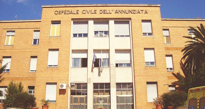 «Al Cup di Cosenza un'impiegata non conosce i nomi delle analisi del sangue»