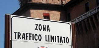 Cosenza, disabili schiavi della burocrazia: con le ztl il diritto alla privacy va in frantumi