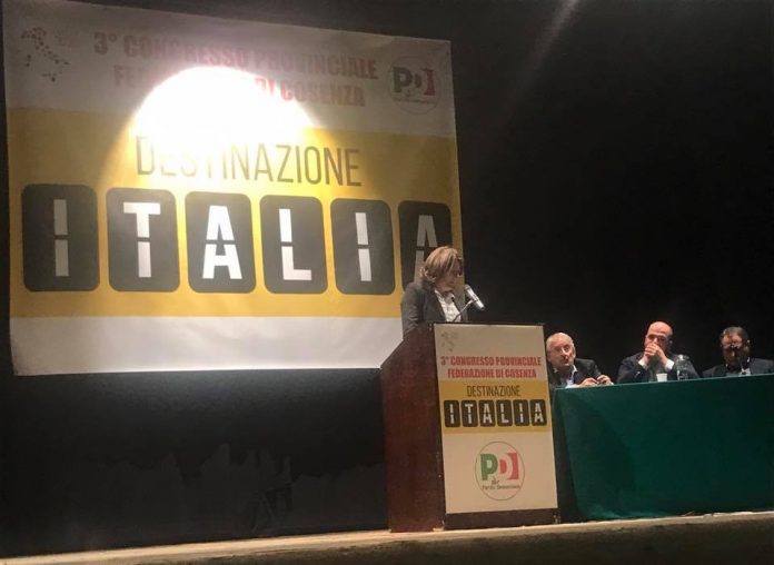 Congresso provinciale Pd Cosenza, Aria Nuova: «Celebrata giornata più brutta degli ultimi tempi»