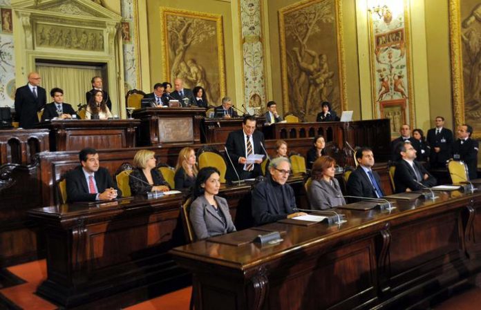 Sicilia, all'Ars cambia poco: 36 i deputati riconfermati, i nuovi solo 34, tra cui politici navigati