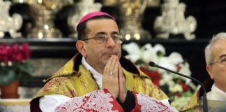 Caso dell'arcivescovo Mario Delpini, diffidato il portale della Chiesa di Milano
