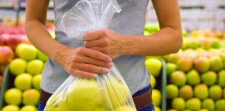 Sacchetti obbligatori per frutta e verdura, in Calabria registrati i prezzi più alti d'Italia