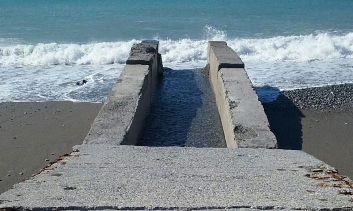 Balneazione a Praia a Mare, Italia Nostra: «Per l'estate 2018 la situazione peggiora»