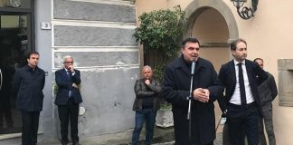 Mobilitazione per infrastrutture riempie la piazza paolana, Di Natale: «Battaglie sociali non hanno colore politico»