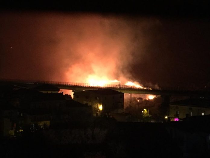 Alto Tirreno cosentino, riparte la stagione degli incendi