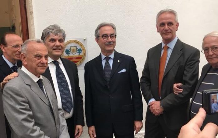 Praia a Mare, l'università Popolare Scuola Medica Salernitana è realtà: inaugurata la sede