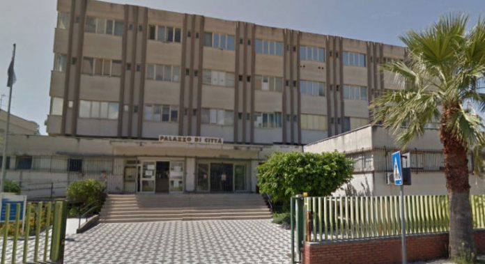 Scalea, Bruno: «La smettano di mettere a rischio il bilancio del Comune in favore di pochi»