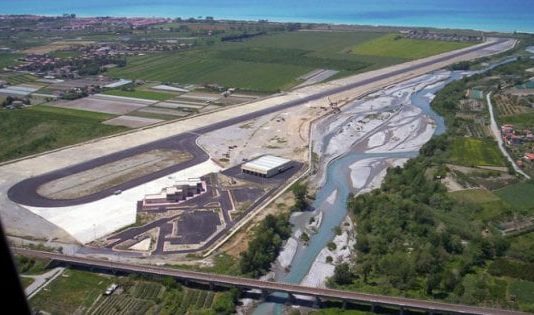 Fallisce la società di gestione dell'aeroporto di Scalea, Comune fa domanda di ammissione al passivo