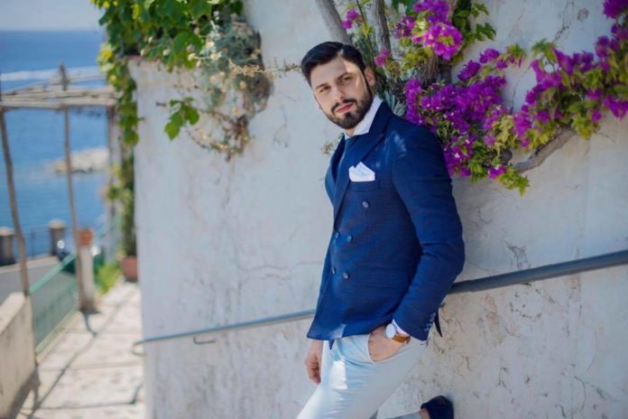 Tragedia a Palazzo Grazioli: Enrico De Mattia, militare 24enne di Angri, si toglie la vita