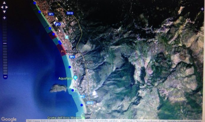Praia a Mare, nella città della bandiera blu divieto di balneazione in tre punti della costa