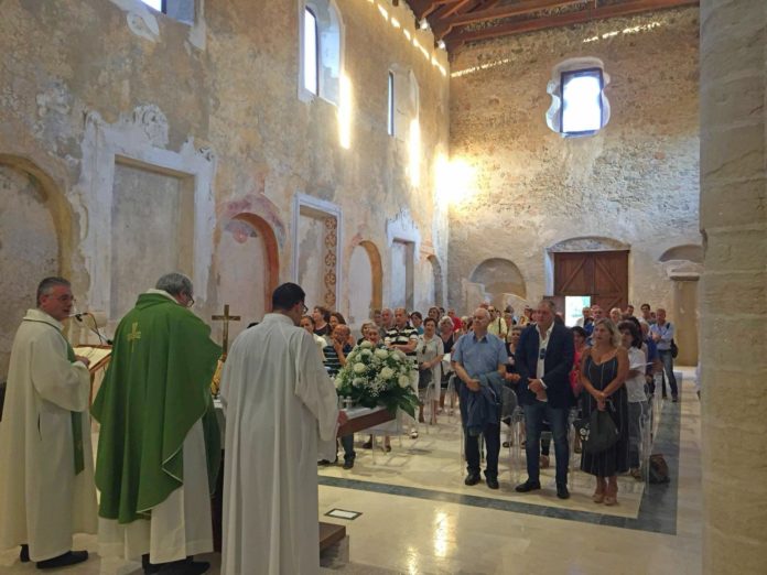 Diamante, prima Messa al Convento dei Minimi dopo oltre 200 anni: la commozione del sindaco Sollazzo
