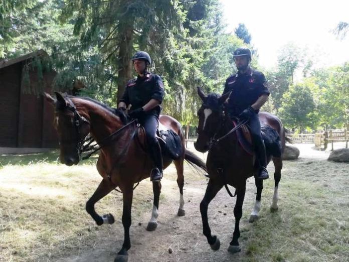 Da Rossano a Cetraro, Carabinieri a cavallo per la prevenzione dei reati ambientali