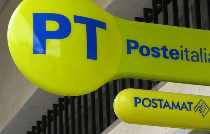 Vibo, ladri tentano rapina alle Poste ma l'urlo della direttrice li mette in fuga
