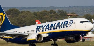 Ryanair, anche in Calabria numerosi cancellati: «Passeggeri chiedano risarcimento»