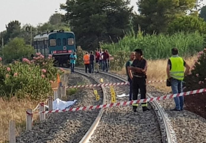 Ancora grave la madre dei bimbi uccisi da treno: in coma e con fratture multiple