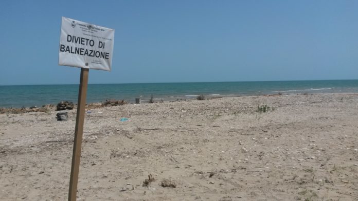 Balneazione, punti non conformi a San Lucido e Crucoli