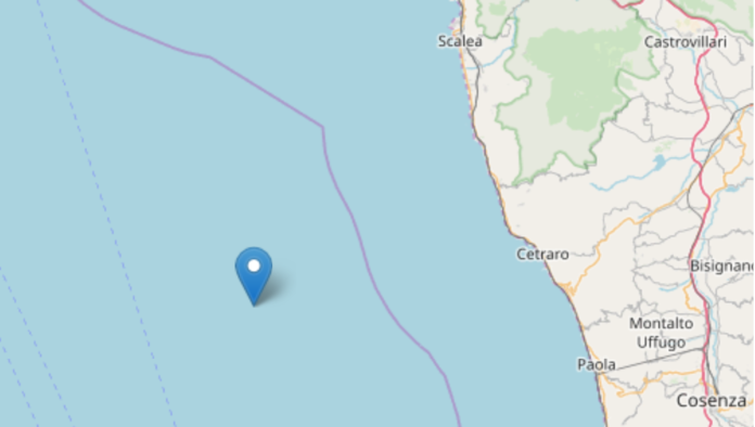 Nella notte tre lievi scosse di terremoto nelle acque tirreniche calabresi