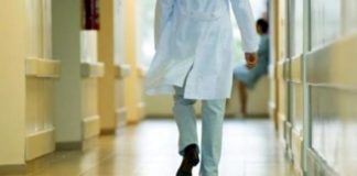 Crotone: medico comunica decesso del paziente, famigliari lo picchiano