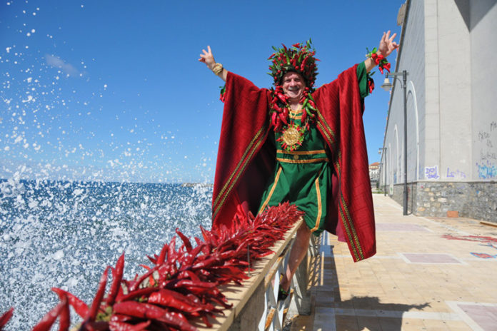 Il Sindaco di Diamante saluta l'inizio del Peperoncino Festival