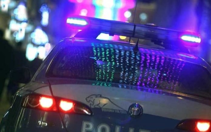 Auto fuori strada sulla Ss 106, morto un trentunenne