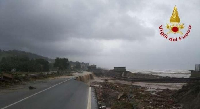 La calabria nella morsa del maltempo annega nell'indifferenza politica
