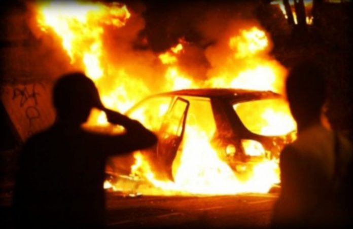 Vibo e San Calogero, nella notte due auto in fiamme per incendi di probabile matrice dolosa