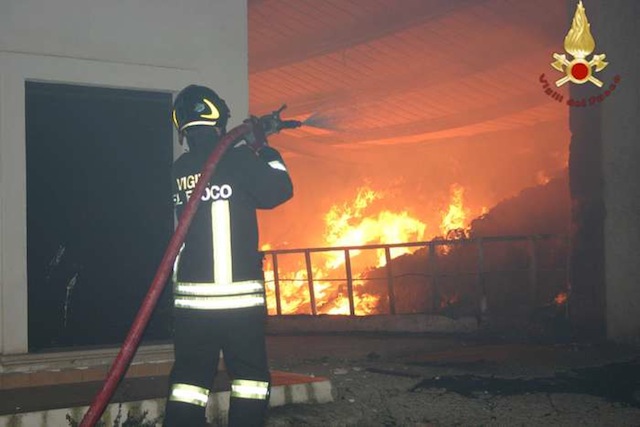 Emergenza incendi: ma chi è che appicca fuochi nel Cosentino?