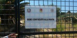 Toscana, la lotta alla mafia passa anche dall’assegnazione dei beni confiscati ma la strada è ancora lunga