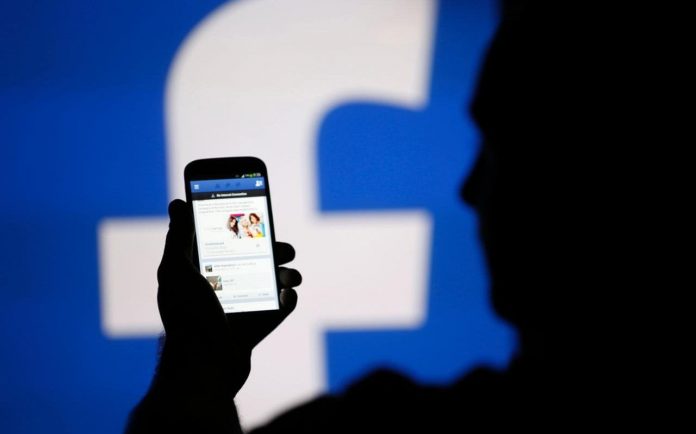 Politica a Scalea, botta e risposta tra MeC e Vincenzo Mete: la bega affidata ai social