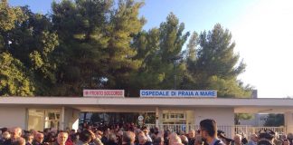 Inaugurazione ospedale di Praia a Mare, le foto della folla all'evento
