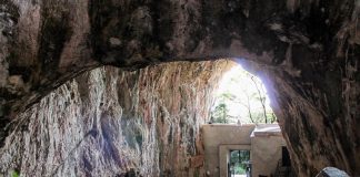 Praia a Mare, Santuario Madonna della Grotta: un ascensore teologico-burocratico