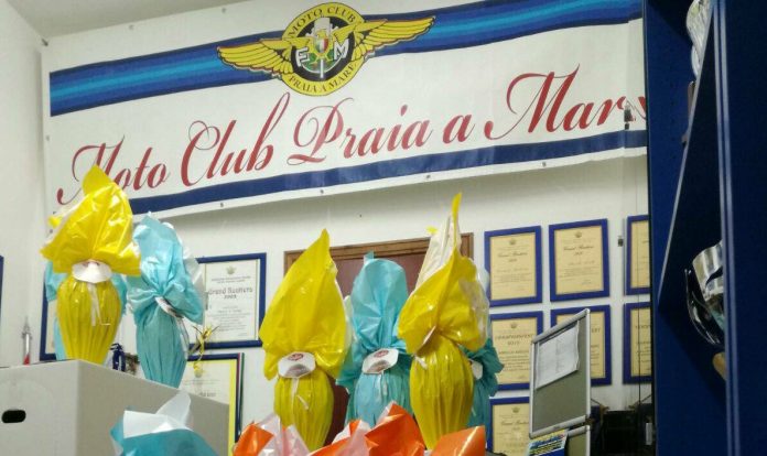 Il Motoclub Praia a Mare consegna le uova di Pasqua ai bambini malati del San Carlo di Potenza