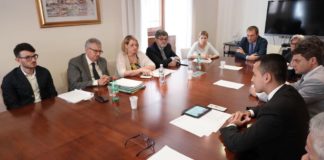 Il ministro Di Maio incontra il calabrese Antonino De Masi, simbolo della lotta al malaffare