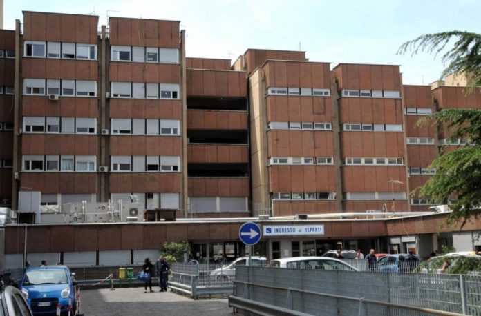 Reggio Calabria, perquisizione della Dda nel reparto di Neurochirurgia